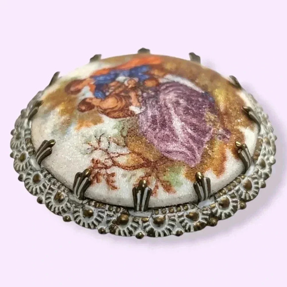 Vintage West Germany Sugar Glass Portrait - Picture 2 of 7